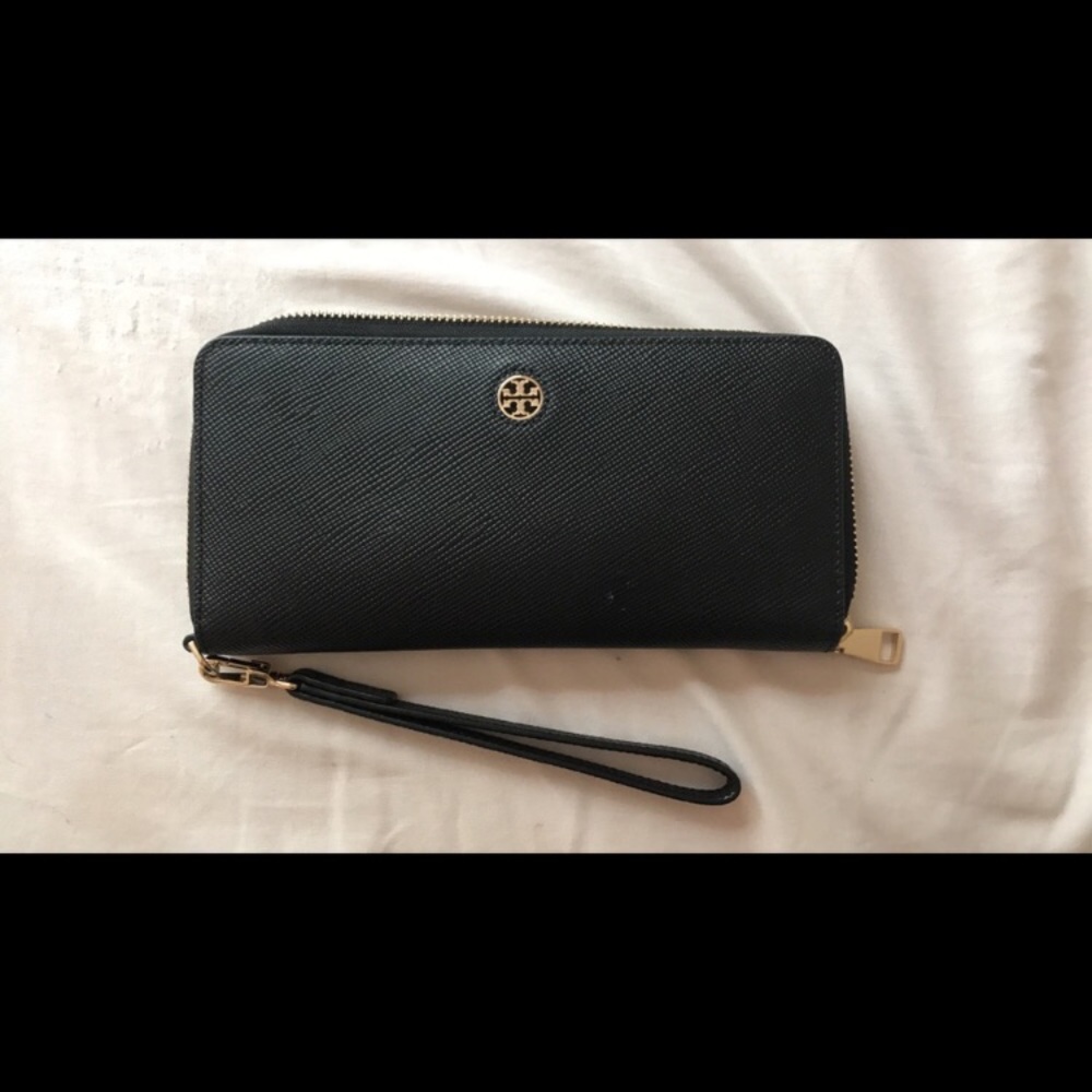 Authentic Tory Burch wallet